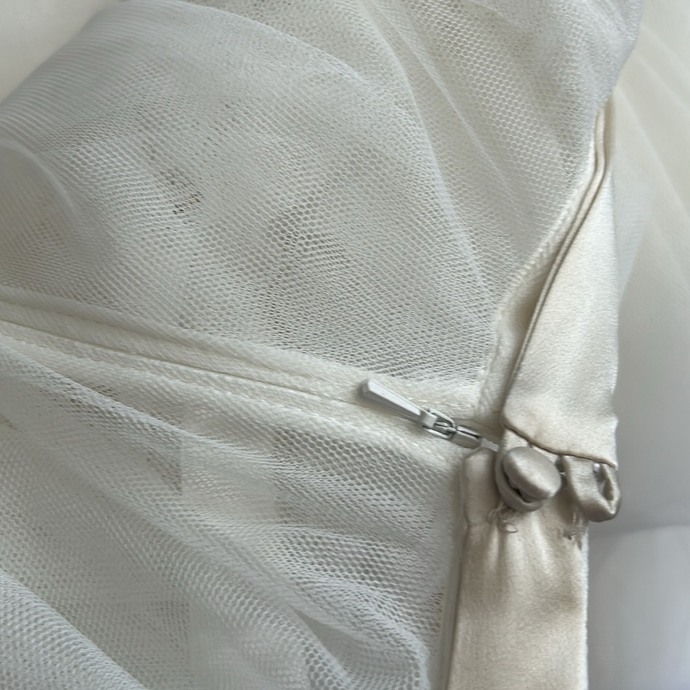 Jenny by Jenny Yoo Tulle Overskirt Size S - Picture 14 of 16